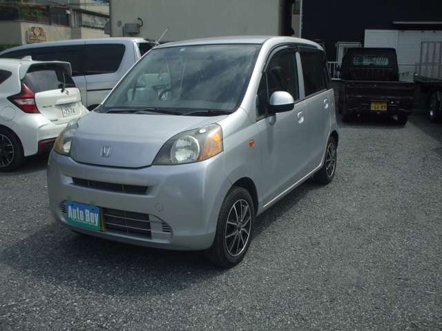 2010 Honda Life – thumbnail 2