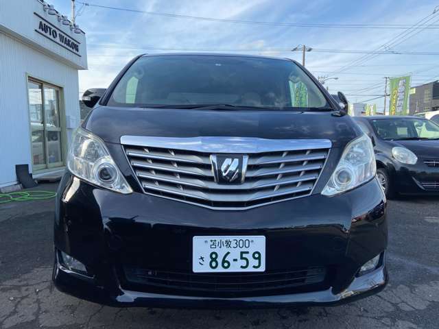 2009 Toyota Alphard – thumbnail 2