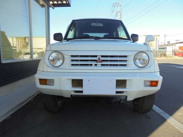 1998 Mitsubishi Pajero Junior – thumbnail 2