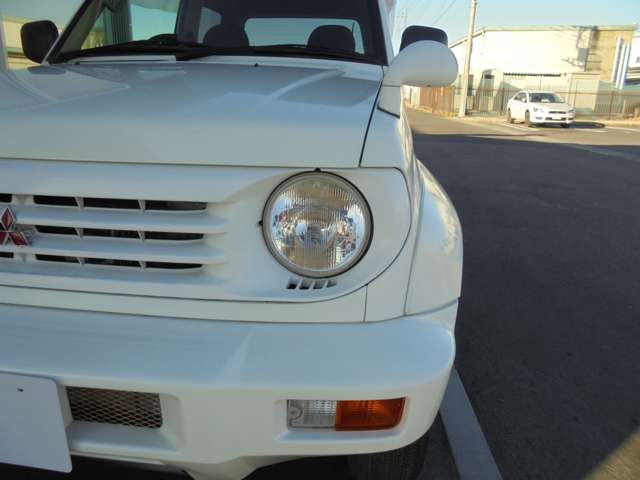 1998 Mitsubishi Pajero Junior – thumbnail 4