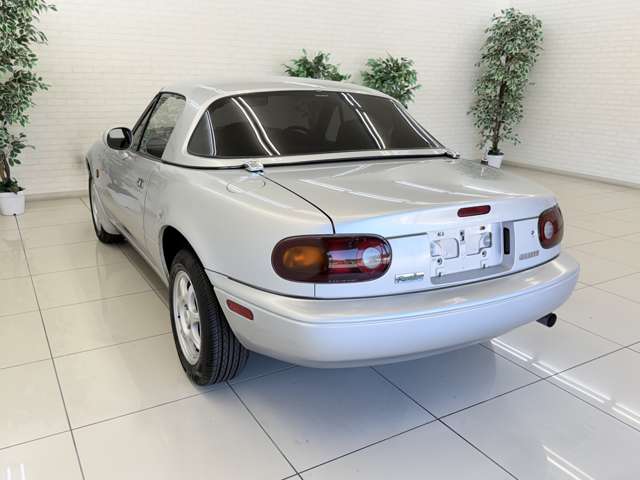 1997 Mazda Roadster – thumbnail 4
