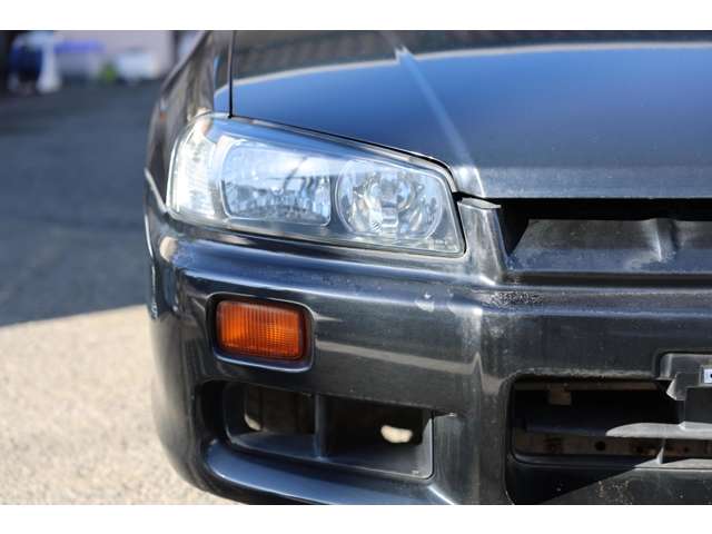 2001 Nissan Skyline – thumbnail 3
