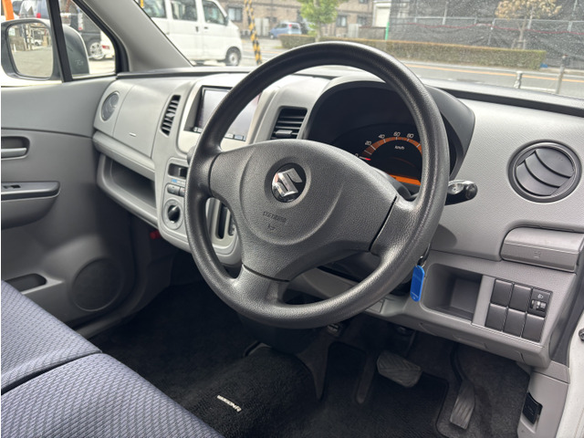 2010 Suzuki Wagon R – thumbnail 4