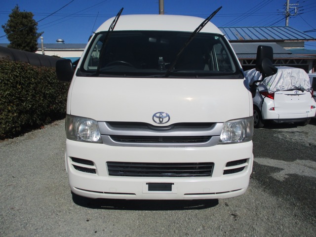 2009 Toyota Hiace