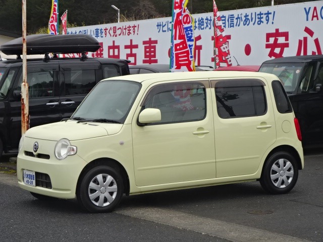 2010 Daihatsu Mira Cocoa