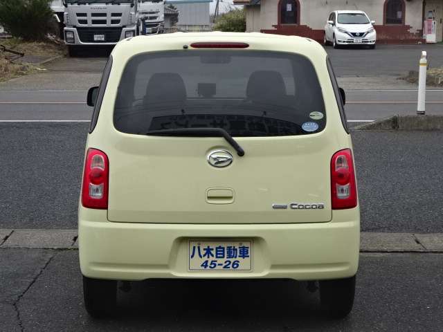 2010 Daihatsu Mira Cocoa – thumbnail 3