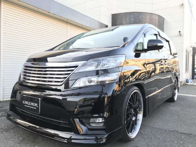 2011 Toyota Vellfire – thumbnail 4