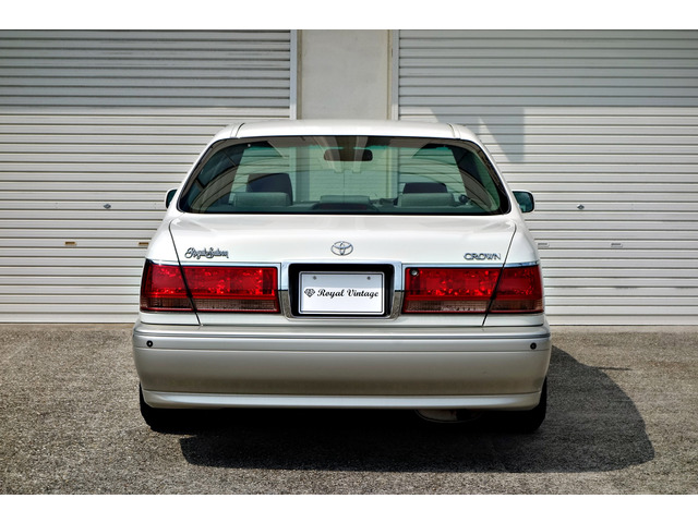 2003 Toyota Crown Royal – thumbnail 2