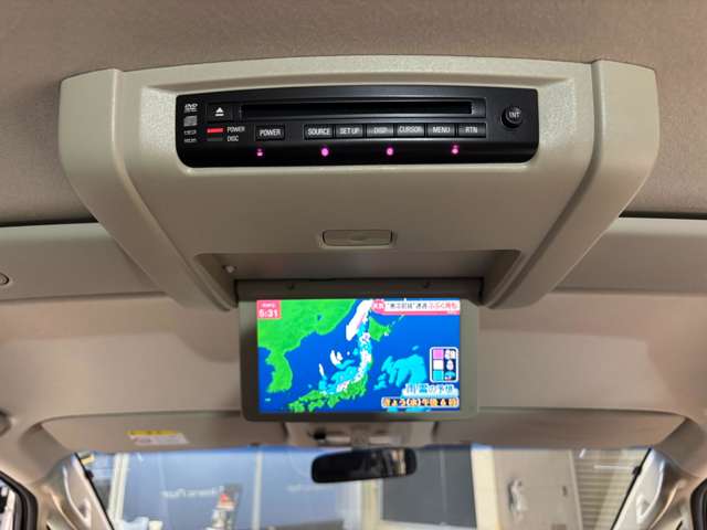 2009 Mitsubishi Delica D:5 – thumbnail 4