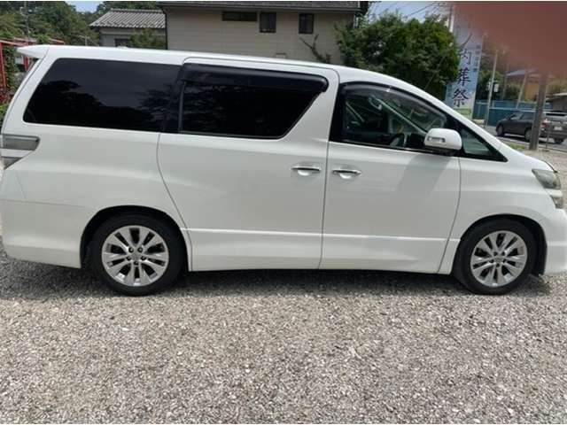 2009 Toyota Vellfire – thumbnail 3