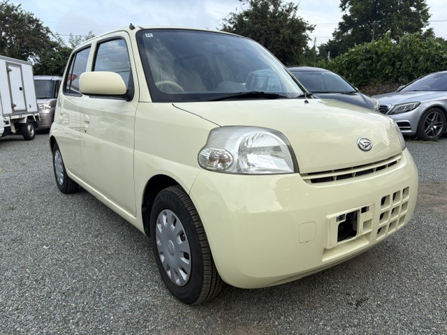 2010 Daihatsu Esse