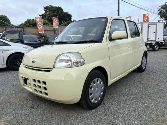 2010 Daihatsu Esse – thumbnail 2