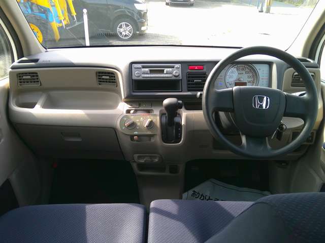 2010 Honda Life – thumbnail 3