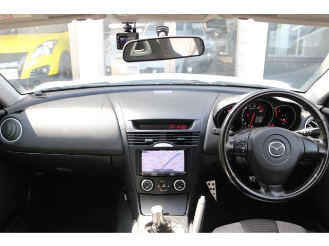 2003 Mazda RX-8 – thumbnail 4