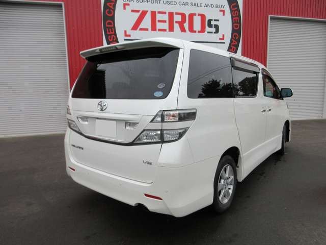 2010 Toyota Vellfire – thumbnail 3