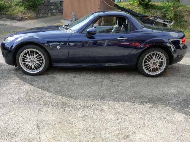 2009 Mazda Roadster – thumbnail 3