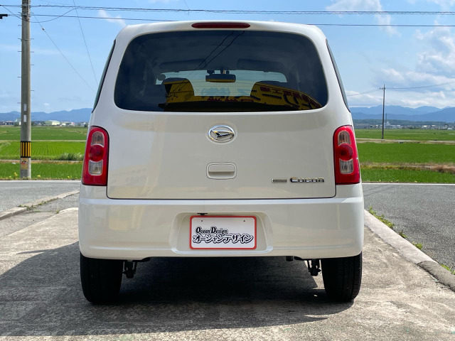 2010 Daihatsu Mira Cocoa – thumbnail 4