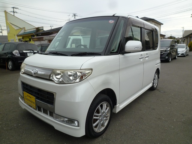 2010 Daihatsu Tanto