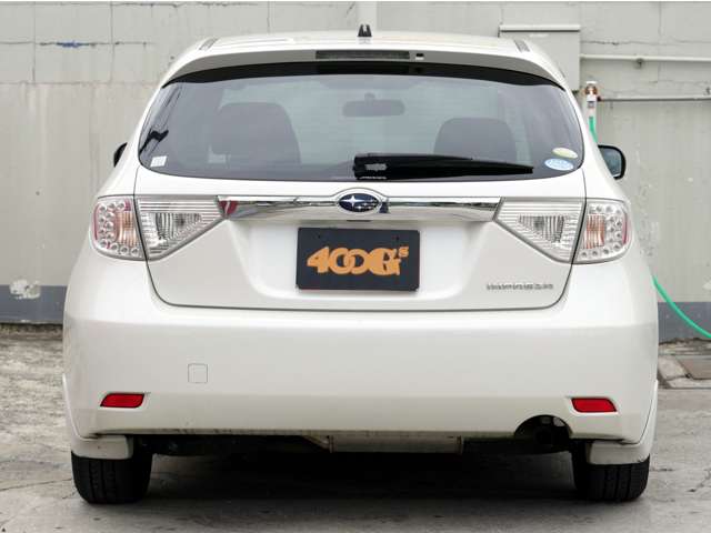 2007 Subaru Impreza Hatchback – thumbnail 3