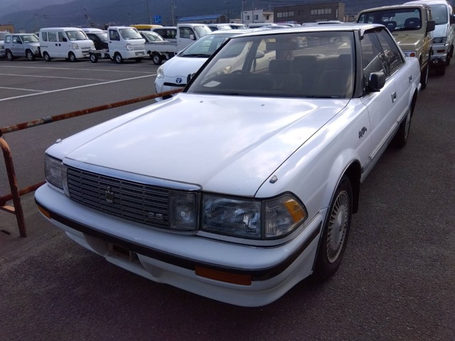 1990 Toyota Crown