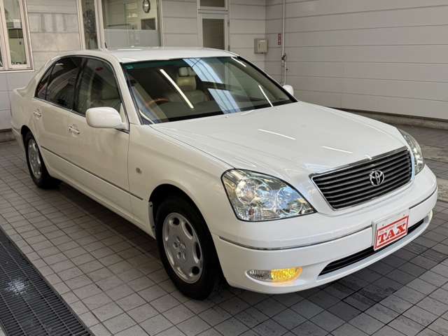 2001 Toyota Celsior – thumbnail 3
