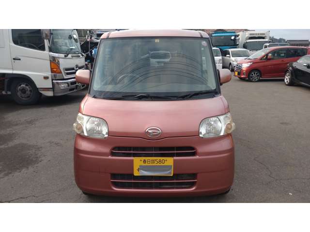 2010 Daihatsu Tanto – thumbnail 2
