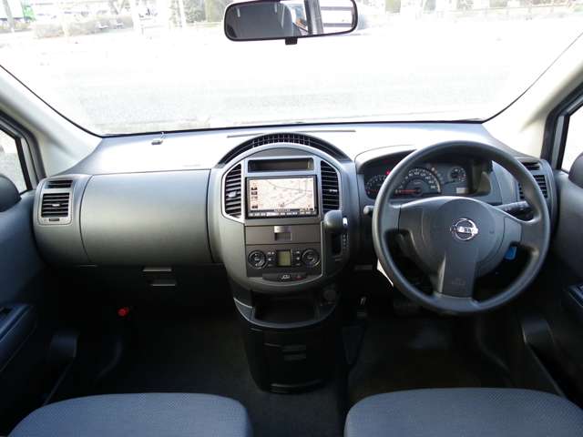 2007 Nissan Lafesta – thumbnail 3