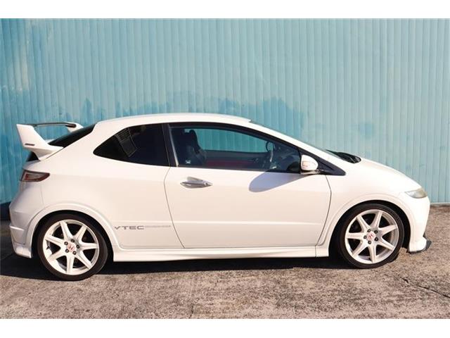 2010 Honda Civic Type R Euro – thumbnail 4
