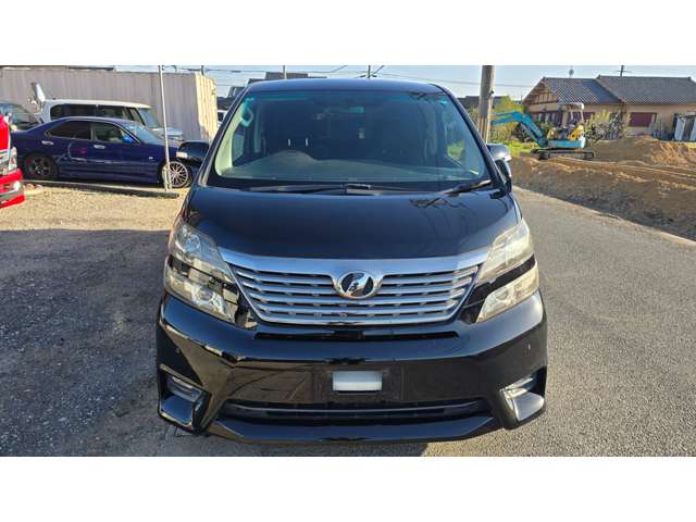 2010 Toyota Vellfire – thumbnail 2