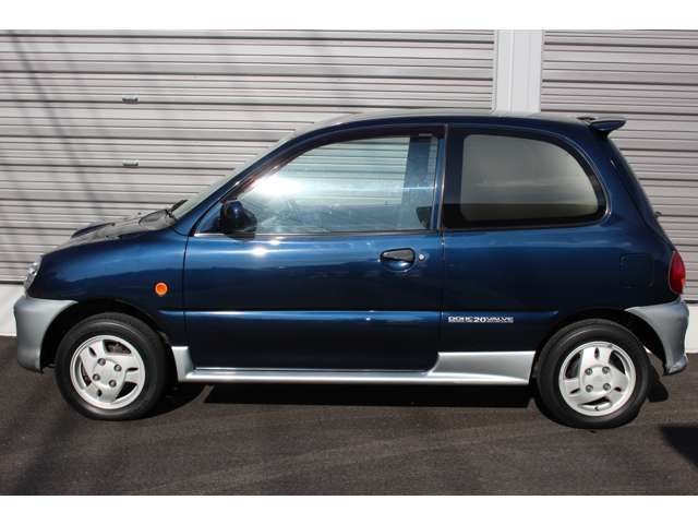 1996 Mitsubishi Minica – thumbnail 4