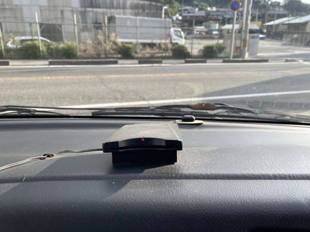 2002 Mazda Bongo Friendee – thumbnail 3