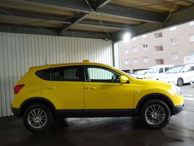2009 Nissan Dualis – thumbnail 4