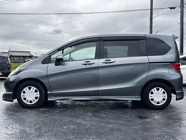 2010 Honda Freed – thumbnail 4