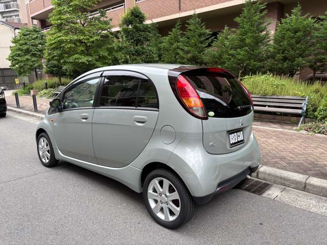 2006 Mitsubishi i – thumbnail 3