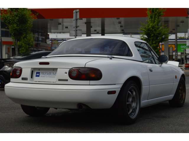 1989 Mazda Roadster – thumbnail 4