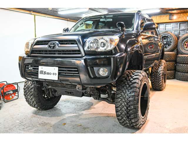 2009 Toyota Hilux Surf – thumbnail 4
