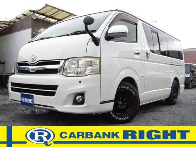 2011 Toyota Regius Ace
