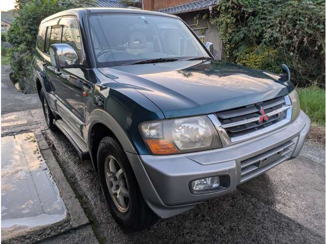 2002 Mitsubishi Pajero – thumbnail 2
