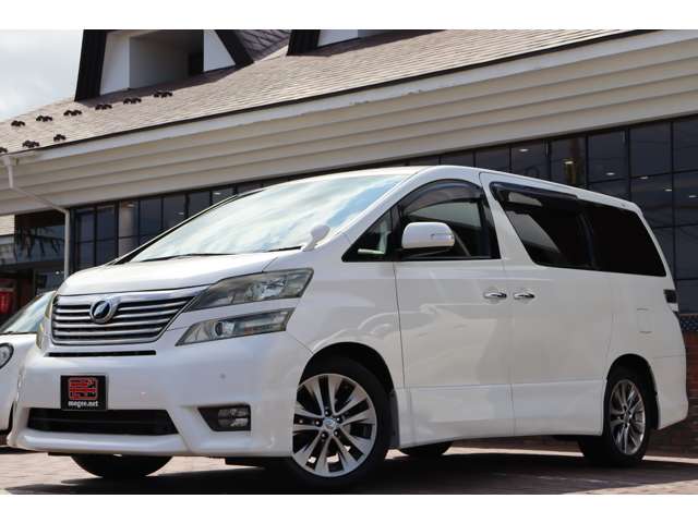 2010 Toyota Vellfire – thumbnail 4