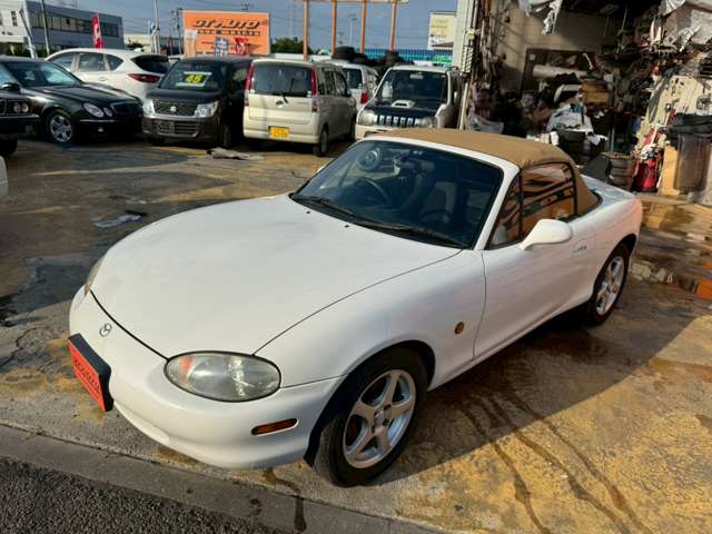1998 Mazda Roadster – thumbnail 3