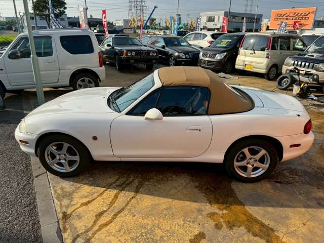 1998 Mazda Roadster – thumbnail 4