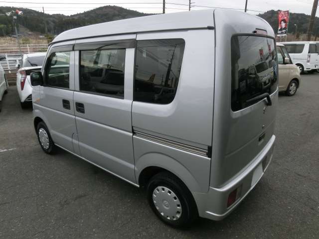 2009 Suzuki Every – thumbnail 4