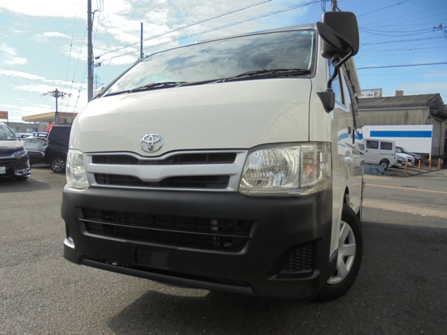 2011 Toyota Regius Ace