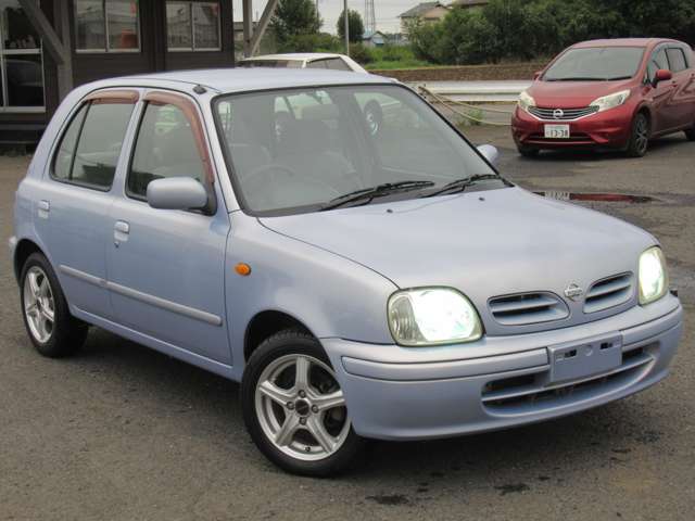 2002 Nissan March – thumbnail 4
