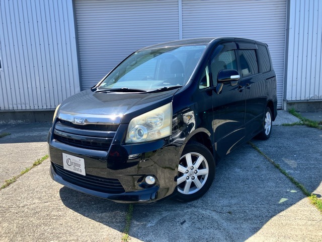 2008 Toyota Noah
