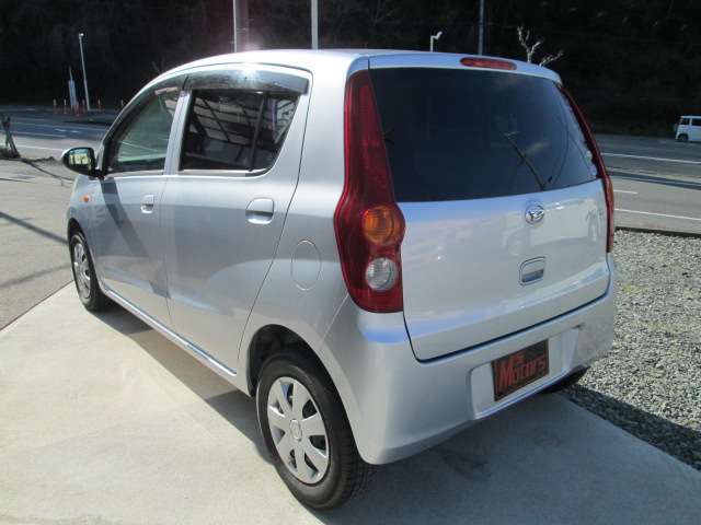 2009 Daihatsu Mira – thumbnail 3