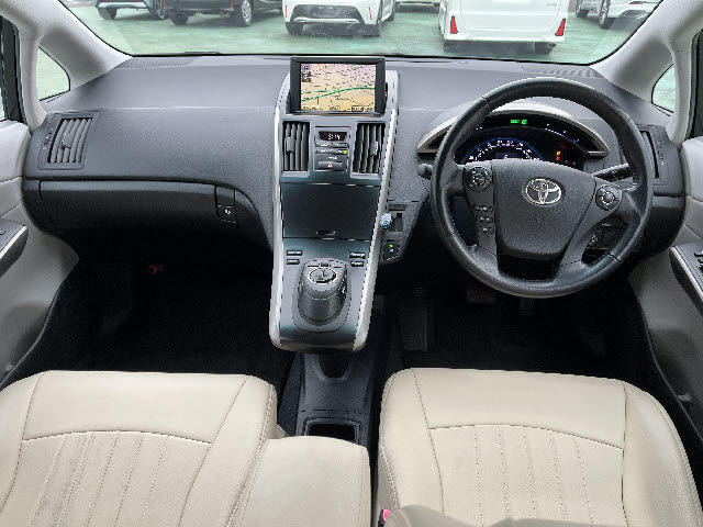 2010 Toyota SAI – thumbnail 3
