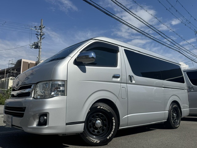 2010 Toyota Hiace