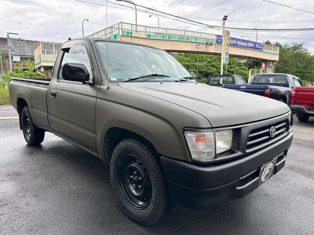 1998 Toyota Hilux – thumbnail 3