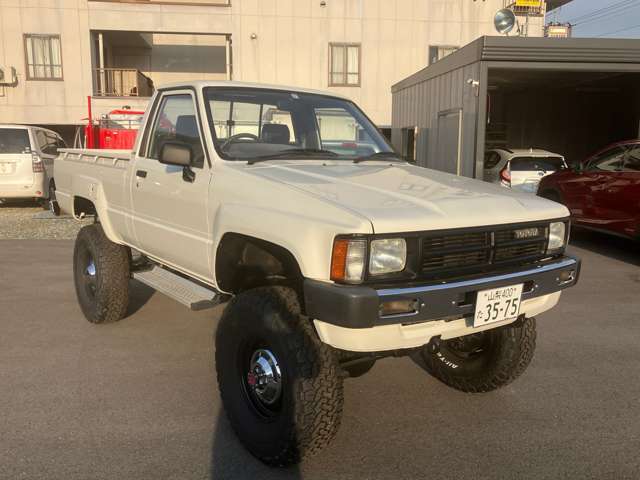 1987 Toyota Hilux – thumbnail 3